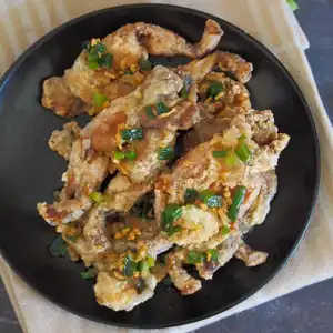 Frog Legs Recipe in Garlic Butter