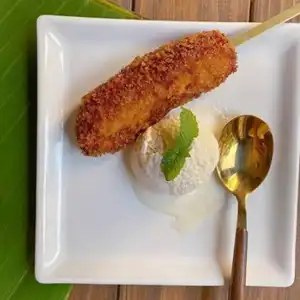Fried cocoy banana
